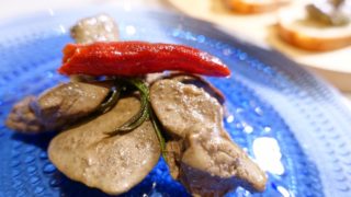 ビストロの魔法にときめく。「鶏レバーのコンフィ」で乾杯